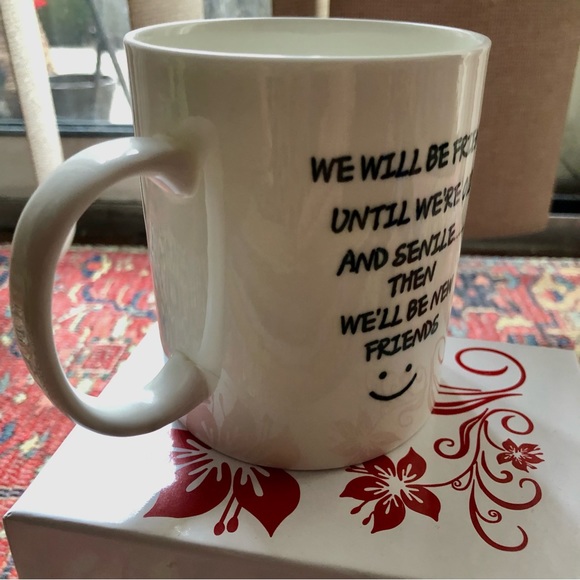 New in box “We will be friends until we’re old & senile…” Friends Coffee… - Picture 3 of 6